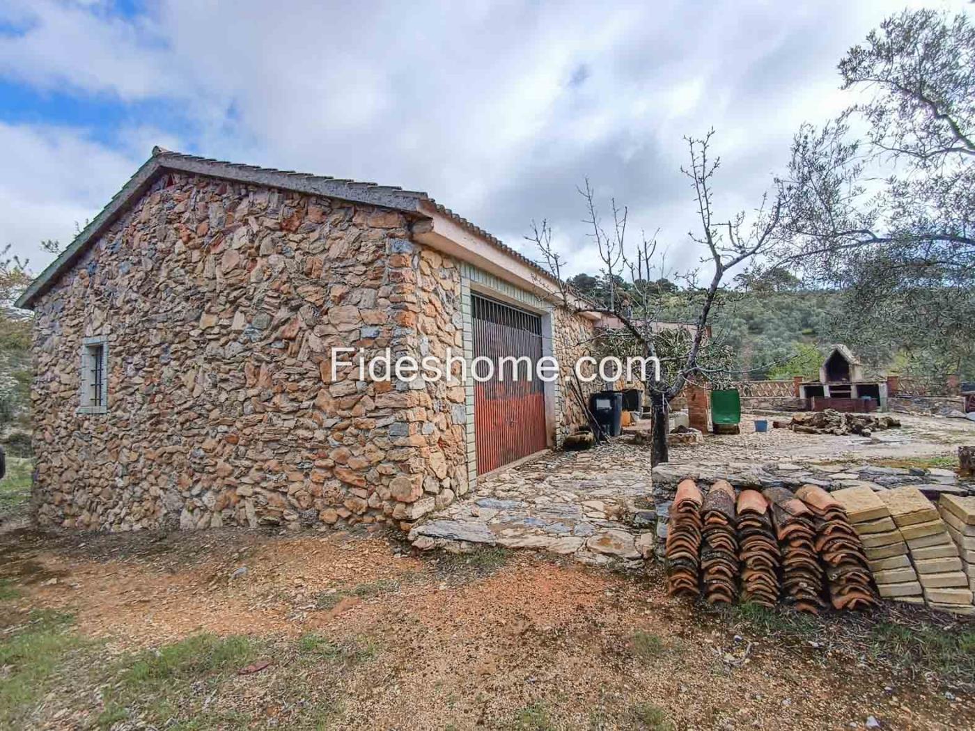 Magnifica finca de olivos y cortijo en Albuñuelas en Albuñuelas