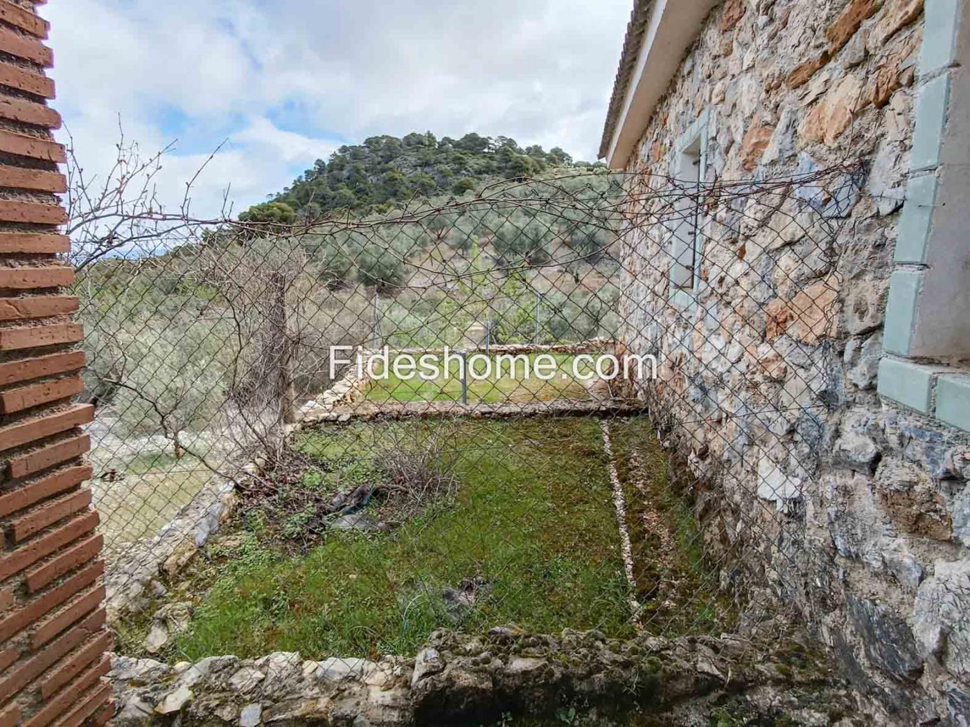 Magnifica finca de olivos y cortijo en Albuñuelas en Albuñuelas