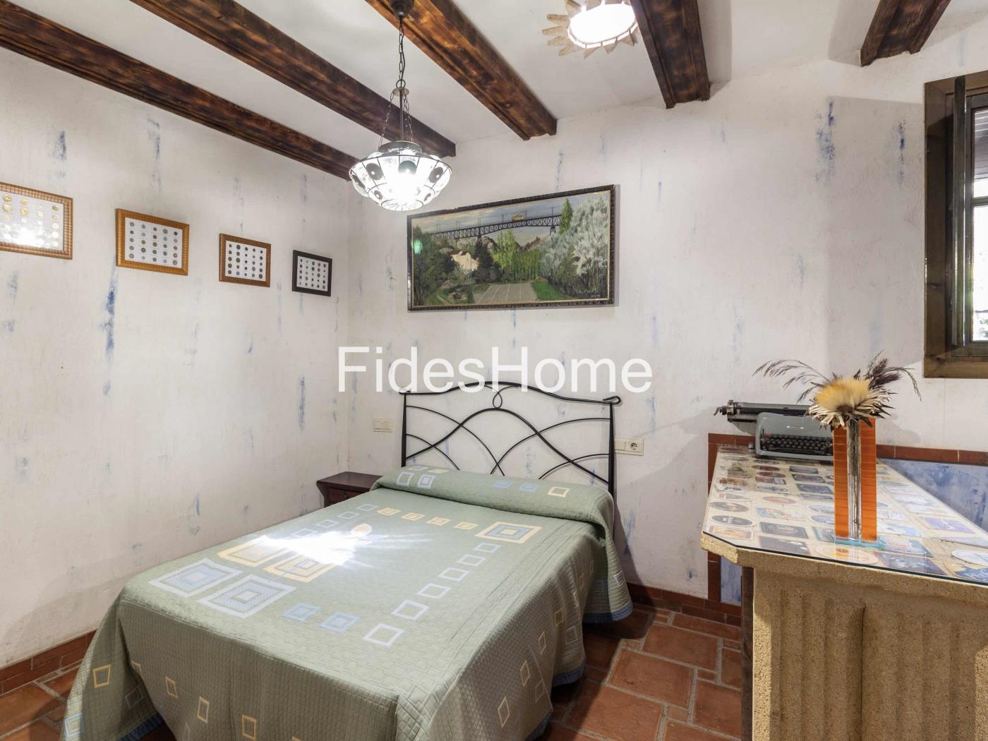 Wunderschönes Einfamilienhaus mit Touristenlizenz und privatem Pool in Nigüelas