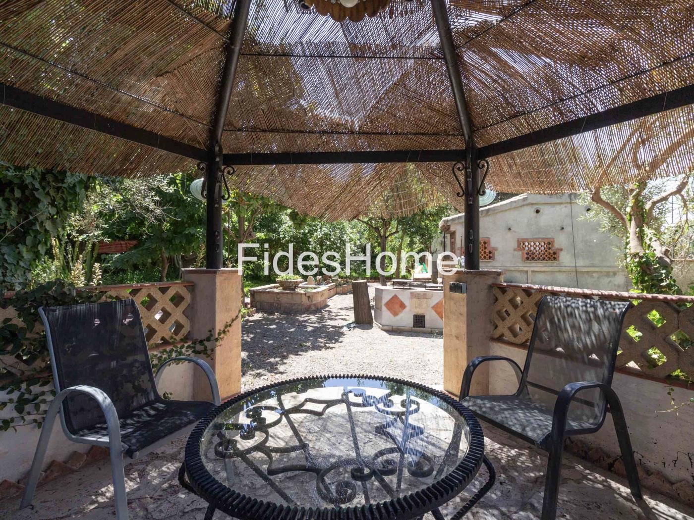 Wunderschönes Einfamilienhaus mit Touristenlizenz und privatem Pool in Nigüelas