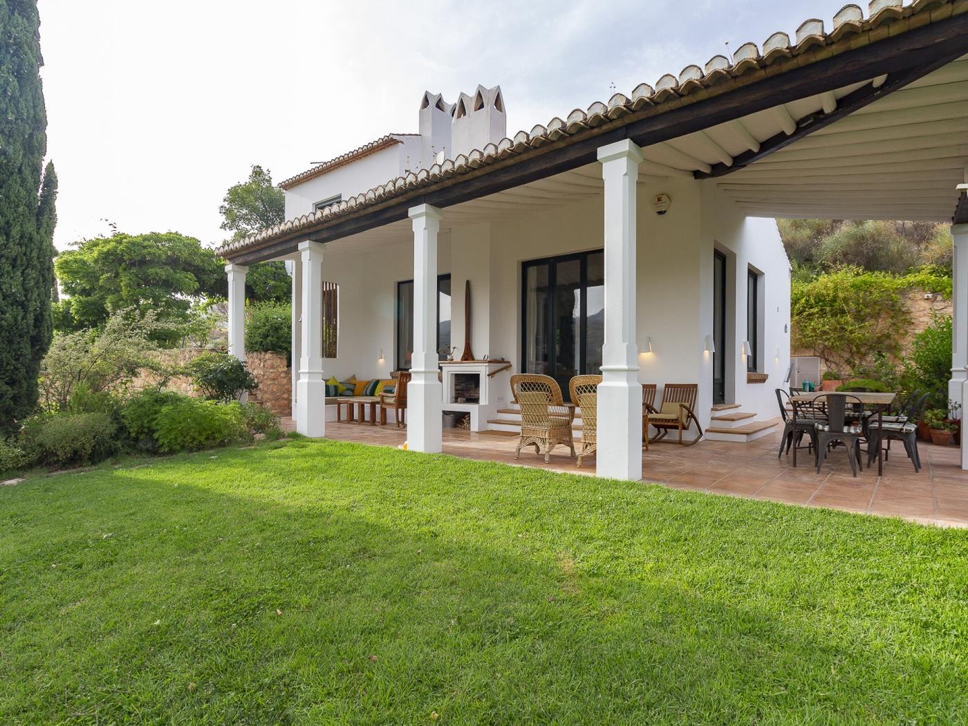 Haus inmitten der Natur mit privatem Pool in Restábal