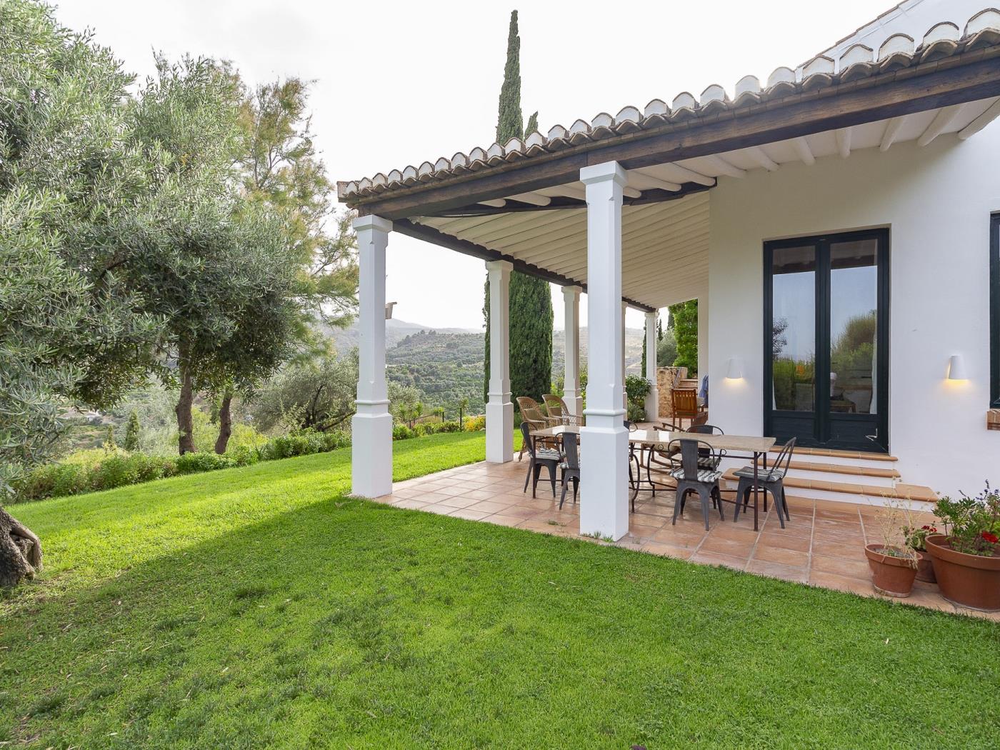 Haus inmitten der Natur mit privatem Pool in Restábal