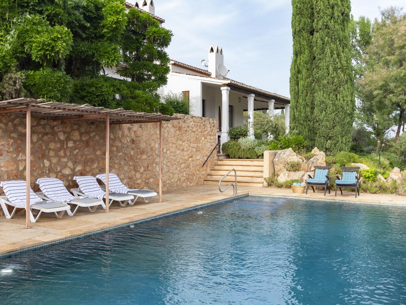 Haus inmitten der Natur mit privatem Pool in Restábal