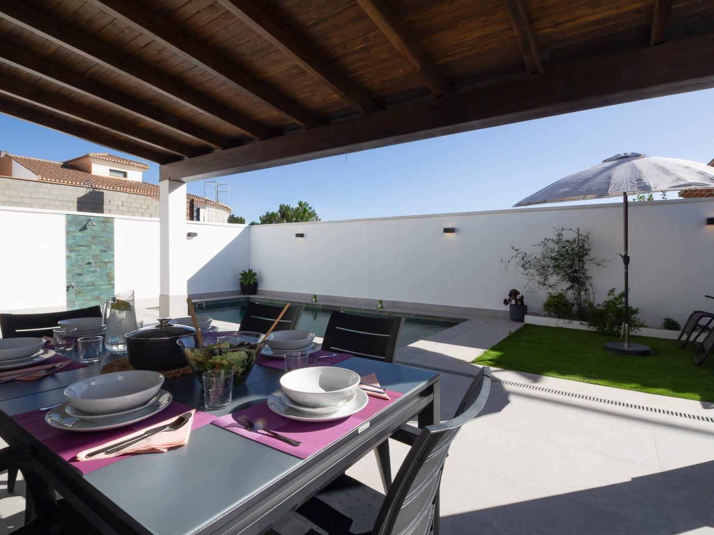 Exclusive home with pool, hydromassage and bbq in Dúrcal
