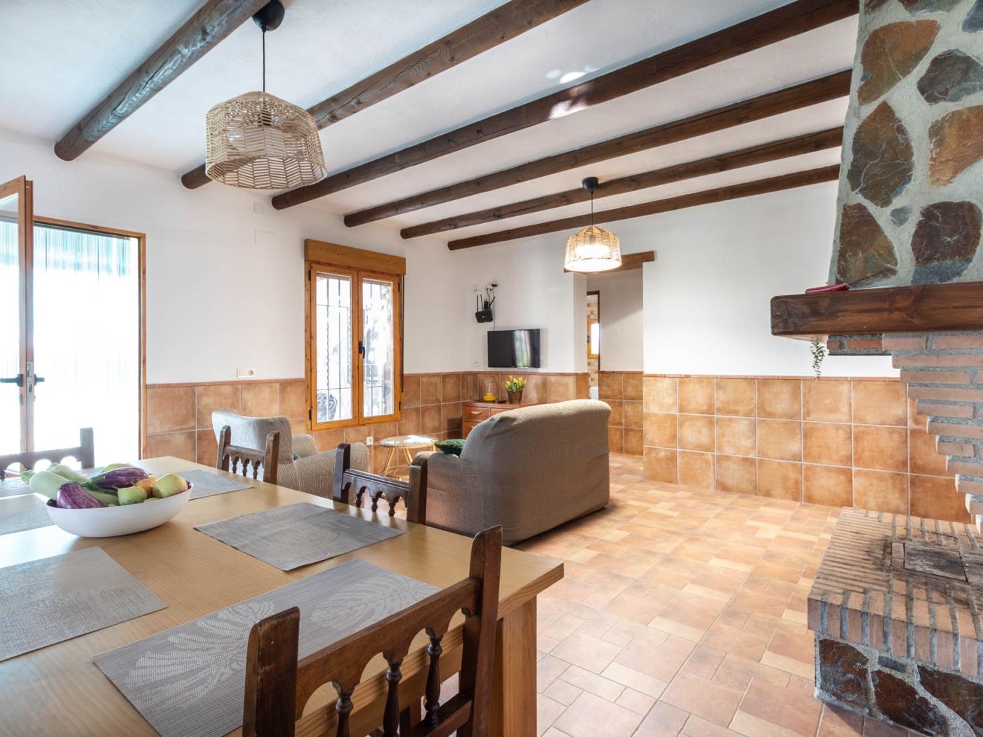 Landhaus mit Pool und Grill in Dúrcal
