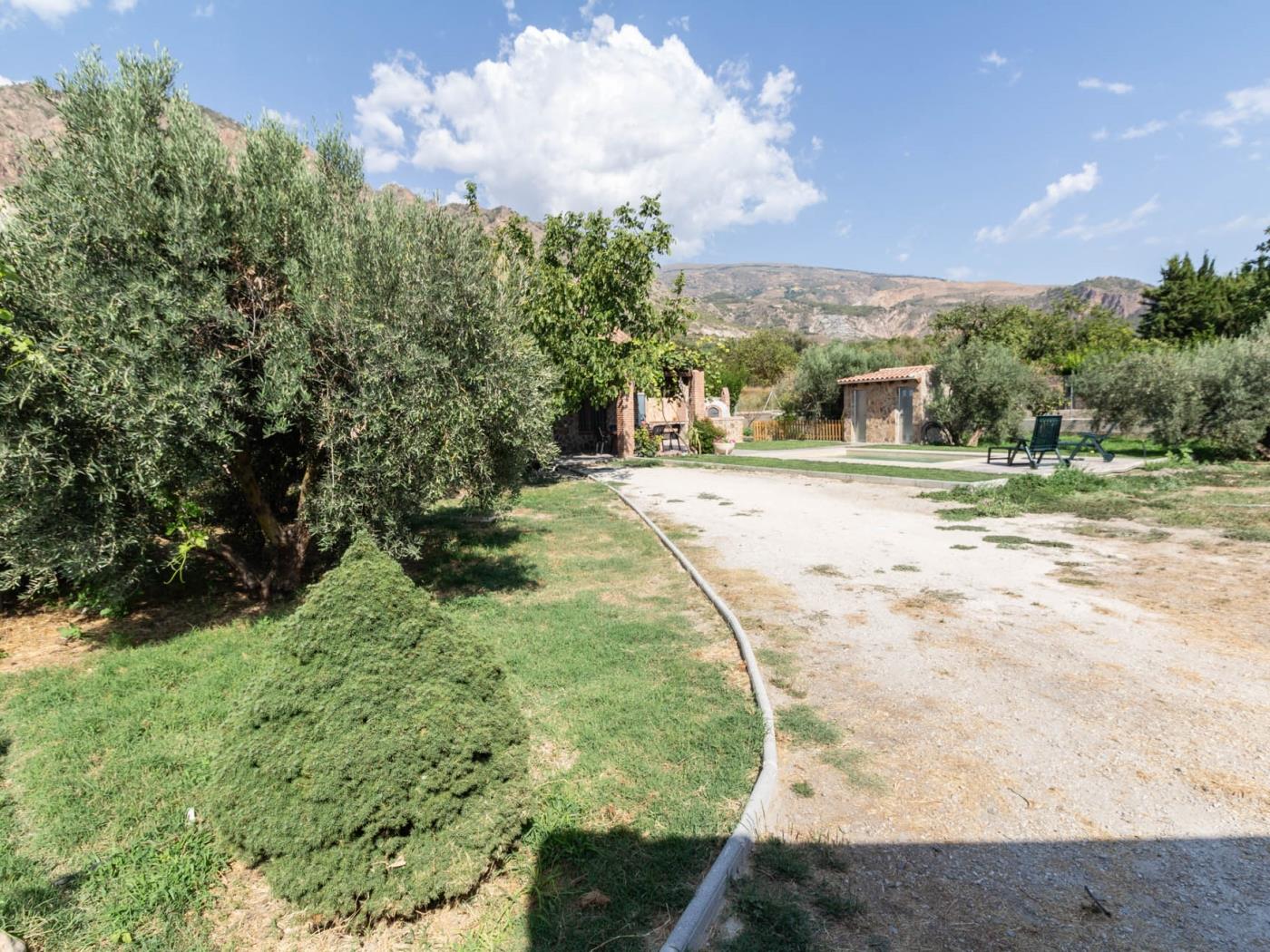 Landhaus mit Pool und Grill in Dúrcal