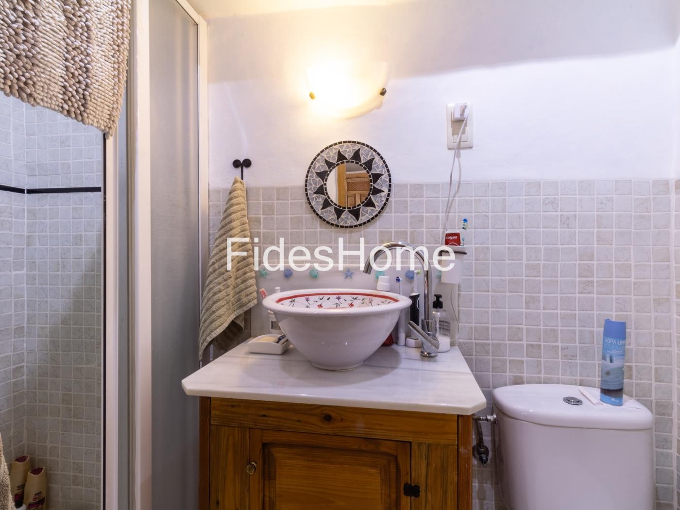 A charming terraced house in Chite, situated in a peaceful setting in Chite