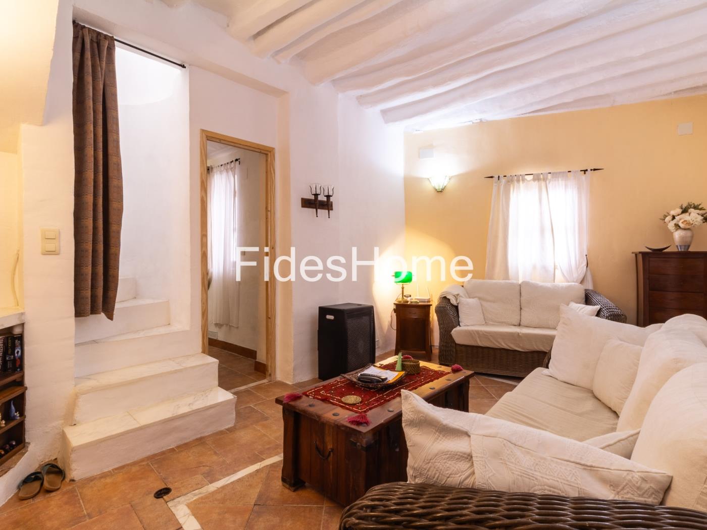 A charming terraced house in Chite, situated in a peaceful setting in Chite