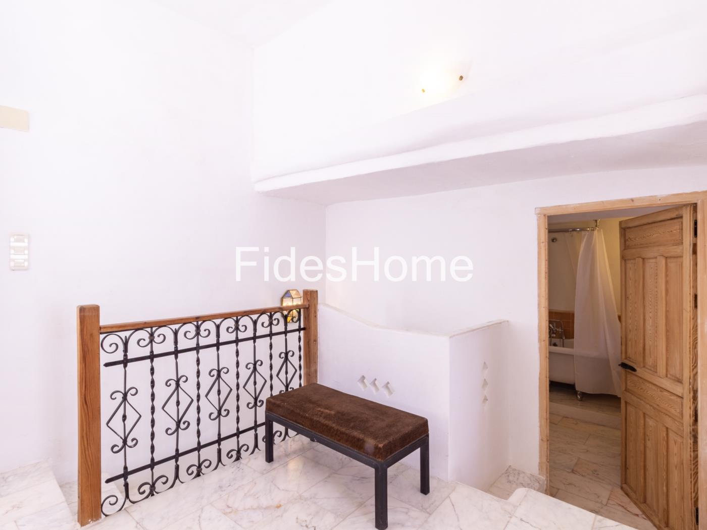 A charming terraced house in Chite, situated in a peaceful setting in Chite