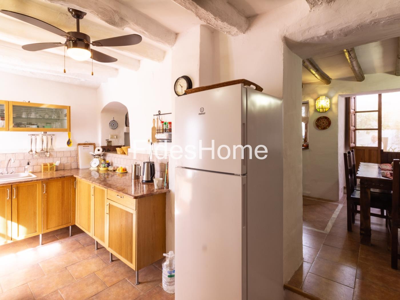 A charming terraced house in Chite, situated in a peaceful setting in Chite