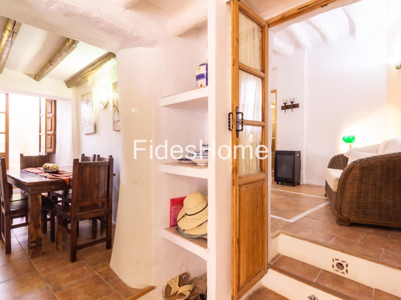 A charming terraced house in Chite, situated in a peaceful setting in Chite