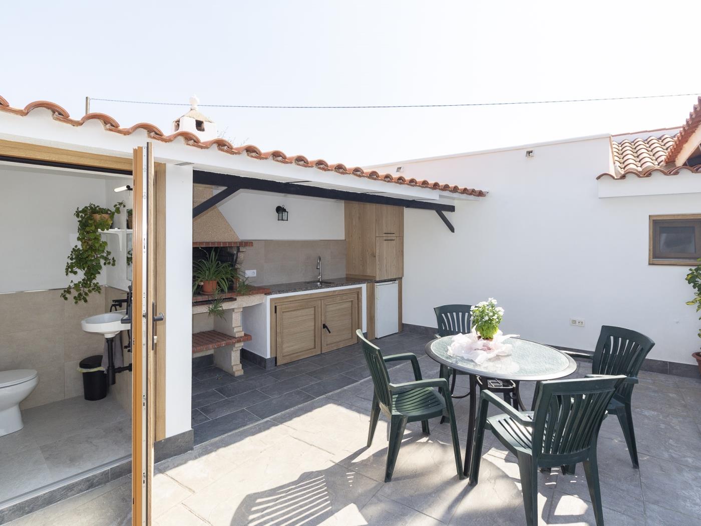 Neuer Cortijo mit Pool und Garten in Dúrcal