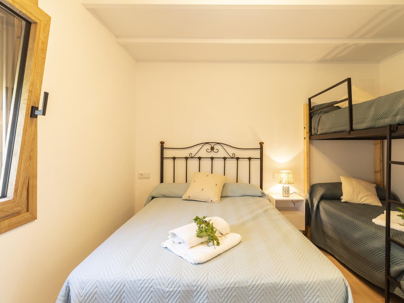 Neuer Cortijo mit Pool und Garten in Dúrcal