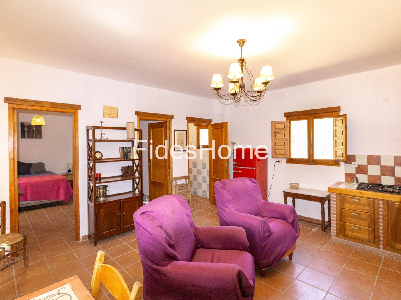 A charming rustic farmhouse with extensive grounds, salt pans and fruit trees in Saleres