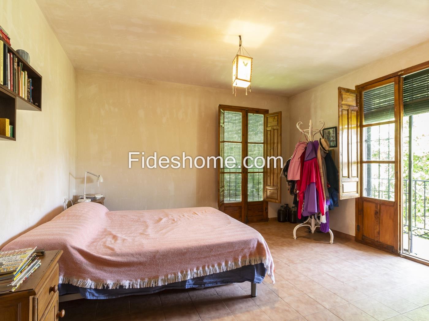 La Fábrica: Two Charming Homes in a Unique Setting in Restábal