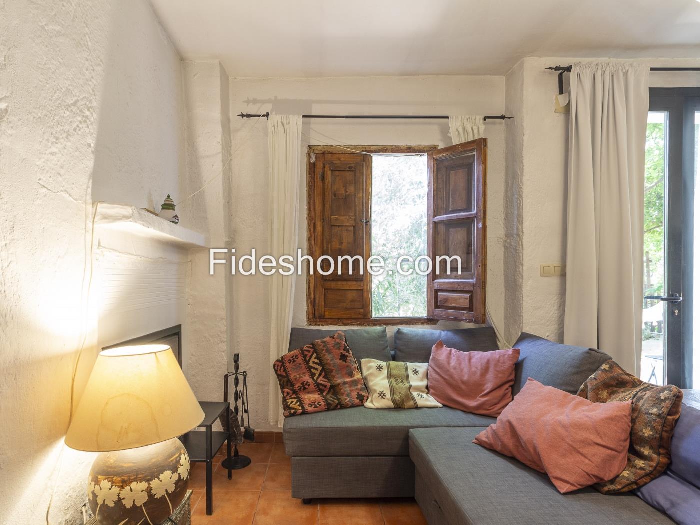 La Fábrica: Two Charming Homes in a Unique Setting in Restábal