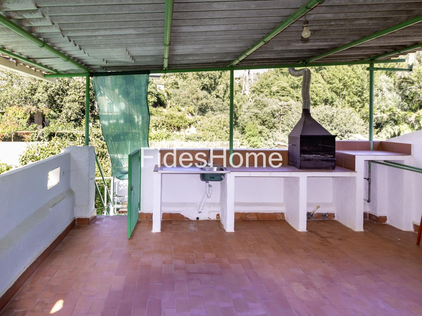 Bezauberndes Dorfhaus in Dúrcal mit Garten und Pool in Dúrcal