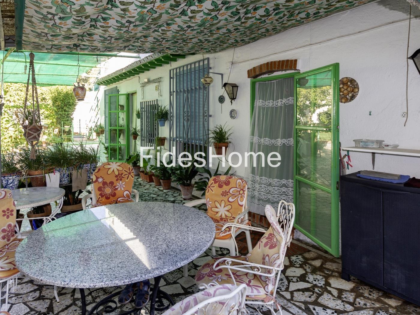 Bezauberndes Dorfhaus in Dúrcal mit Garten und Pool in Dúrcal