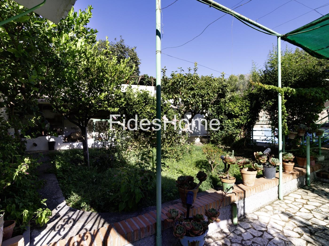 Bezauberndes Dorfhaus in Dúrcal mit Garten und Pool in Dúrcal