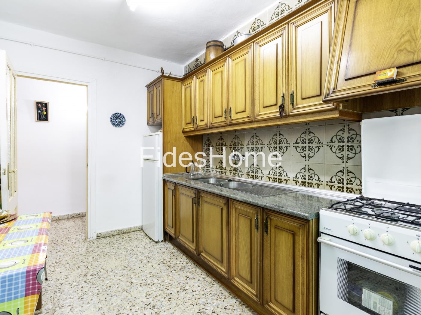 Bezauberndes Dorfhaus in Dúrcal mit Garten und Pool in Dúrcal
