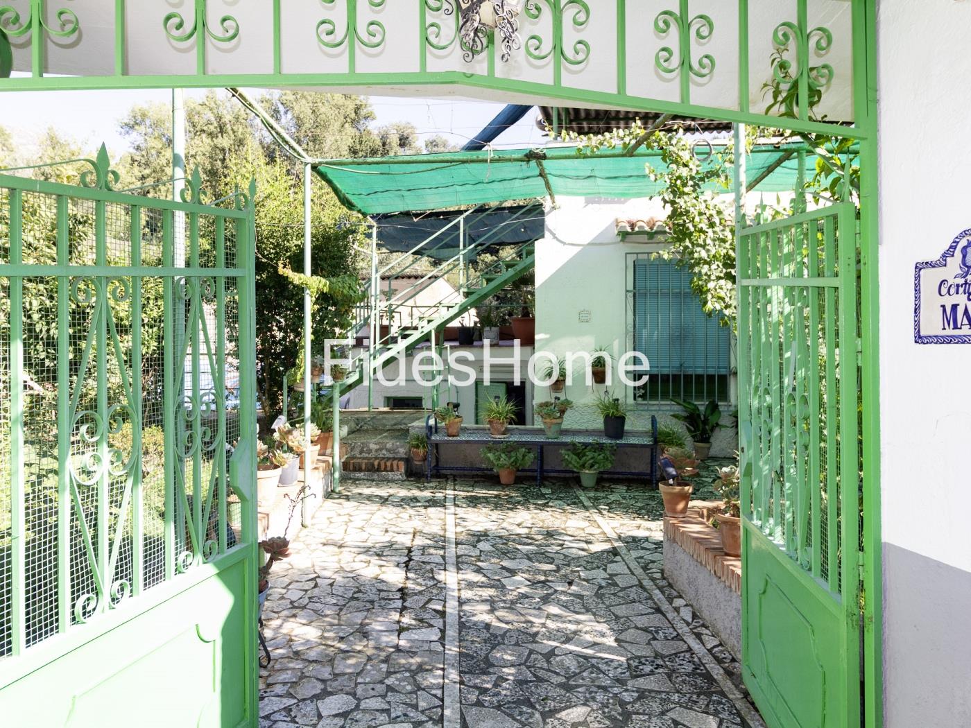 Bezauberndes Dorfhaus in Dúrcal mit Garten und Pool in Dúrcal
