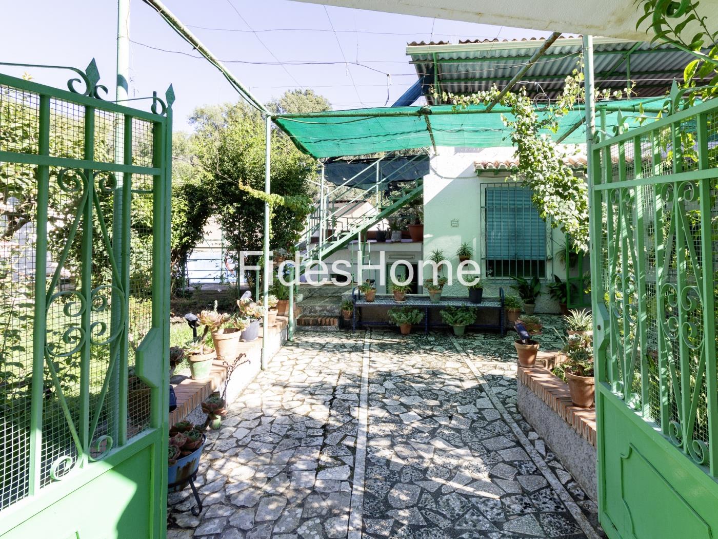 Bezauberndes Dorfhaus in Dúrcal mit Garten und Pool in Dúrcal